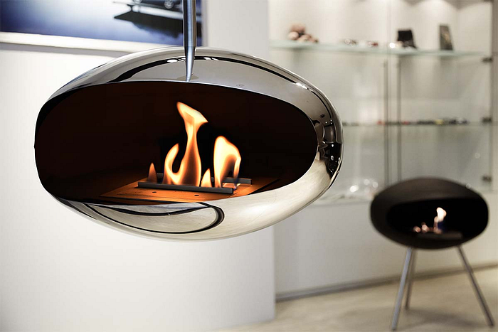 Cheminée de plafond suspendue au bioéthanol Cocoon Fires Aeris (acier inoxydable)
